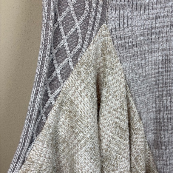 Sleeping On Snow Taupe/Beige/Cream Asymmetrical Knit Fringe Pull On Skirt - Picture 4 of 12